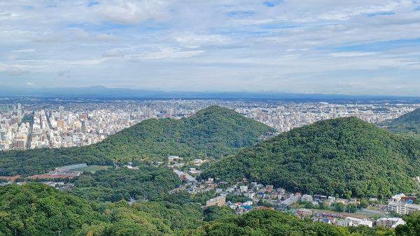 2024年9月11日大倉山展望台から見た円山